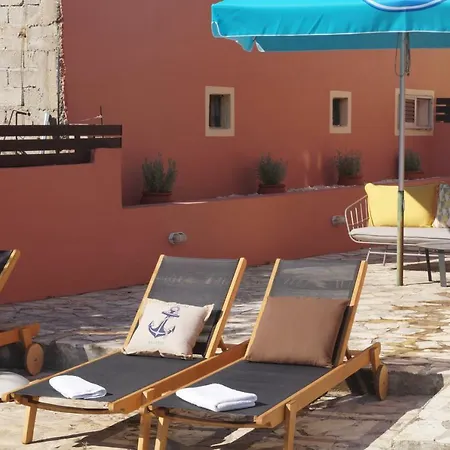 Villa Odyssey *